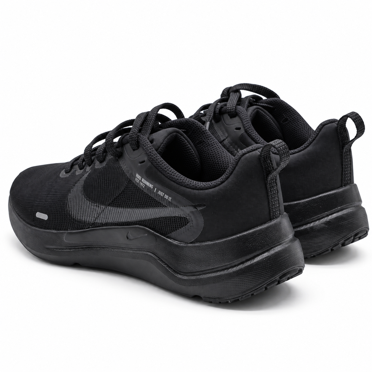 chatgpt image 17 sept 2026, 07 40 06 p.m. (3) NIKE W DOWNSHIFTER 12