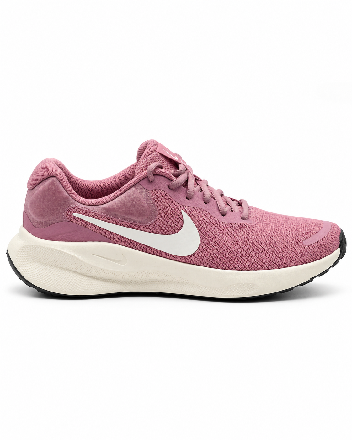 chatgpt image 17 sept 2026, 08 19 48 p.m. (1) NIKE W REVOLUTION 7